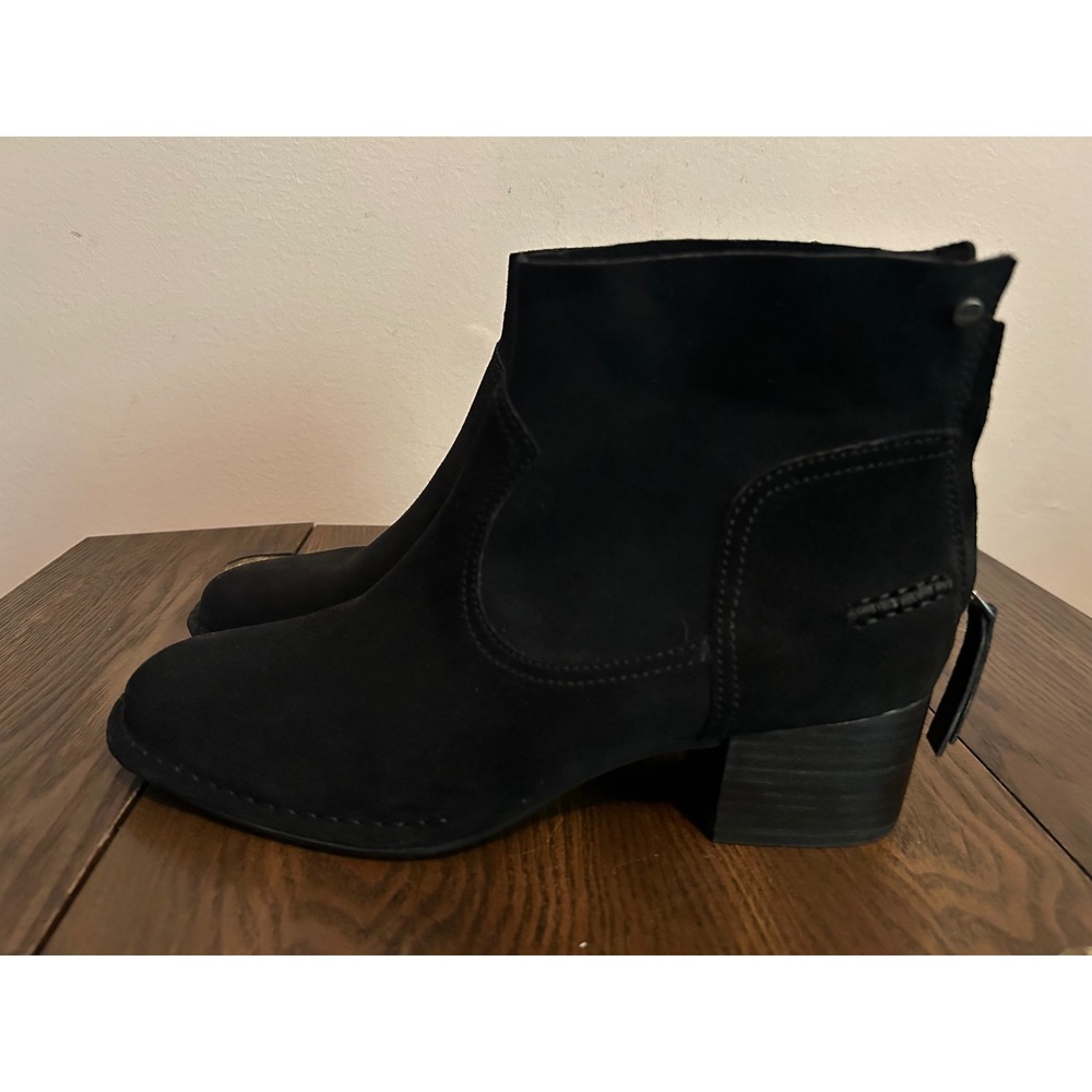 UGG Bandara  Suede Block Heel Ankle Bootie Black Suede Size‎ 9.5